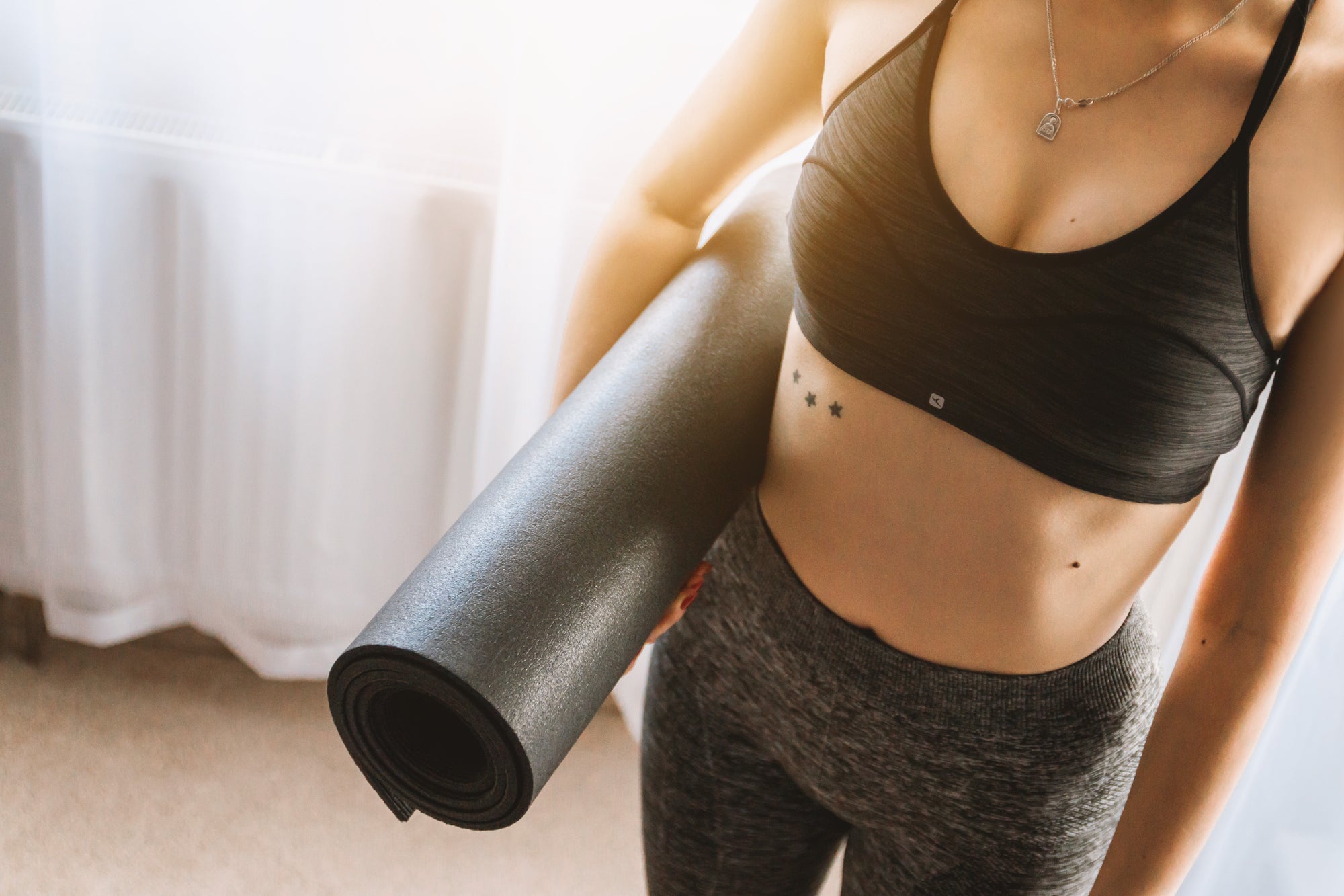 woman-yoga-mat