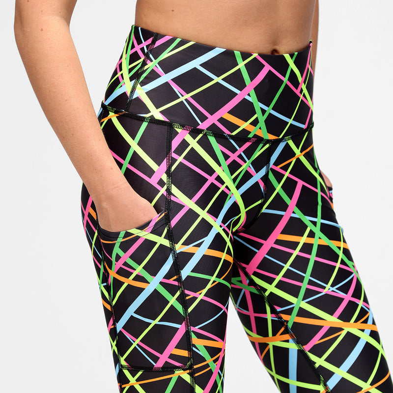 https://www.tikiboo.co.uk/cdn/shop/products/Tikiboo_Leggings_WithPockets_Clubbercise_NeonBeam_Model_Details_800x.jpg?v=1655115863